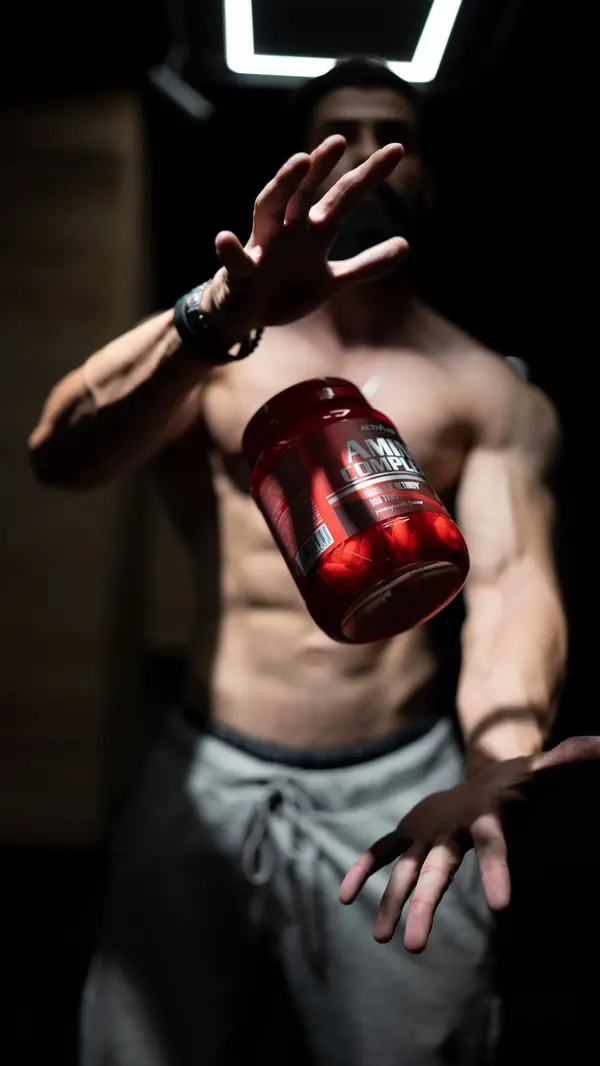 Qué consumir antes de entrenar: energía, cafeína y suplementos